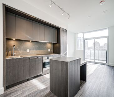 For Lease - 6 Greenbriar Road Unit# 709, Toronto, Ontario - Photo 1