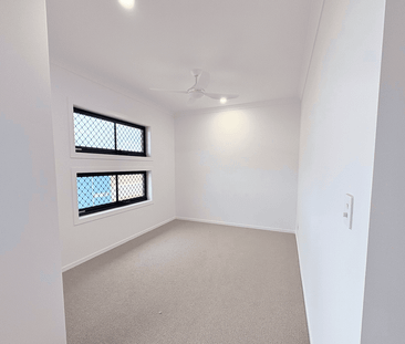 23 Sheoak Way, Nikenbah, Qld 4655 - Photo 5