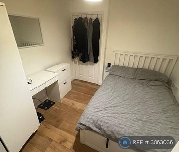 2 bedroom flat to rent - Photo 6