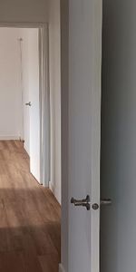 41/2, 51/2 Québec**Charlesbourg**Ascenseur**Béton**Rénové**Non fumeur**Libre décembre et janvier** à partir de 1060$/mois - Photo 3