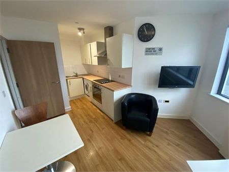 1 bedroom apartment to rent - Photo 4