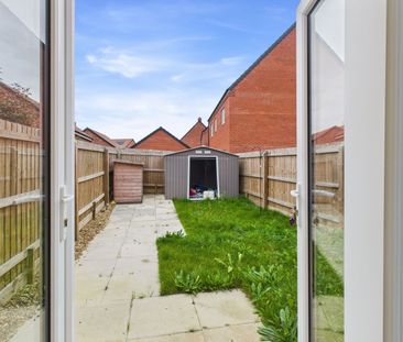 3 Bedroom - Photo 3