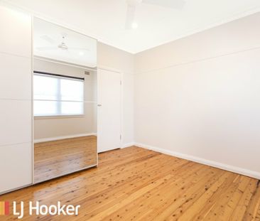 Beautifully Renovated Home in South Tamworth - Photo 4