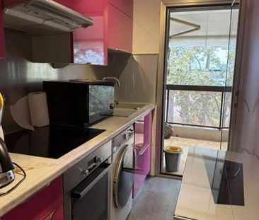 Location Appartement 2 pièces 43m² LE CANNET 06110 - Photo 6