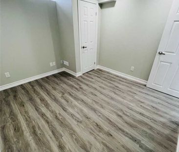 For Lease - 98 Karma Road, Markham, Ontario - Photo 3