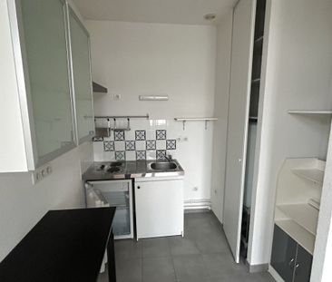 Location Appartement 2 pièces 38m² SAUMUR 49400 - Photo 4