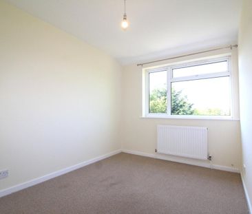 Wentworth Crescent - Photo 6