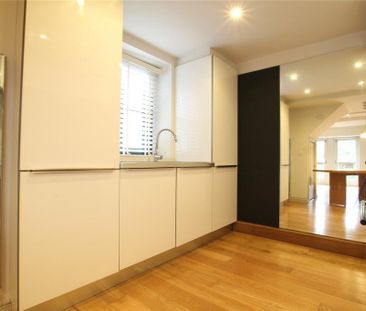 2 bedroom semi-detached house to rent - Photo 3