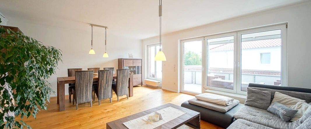 Attraktive 3-Zimmer-Wohnung mit Balkon und EBK in Bad Zwischenahn - Foto 1