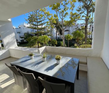 Alhambra Del Mar, Golden Mile Marbella - Photo 1