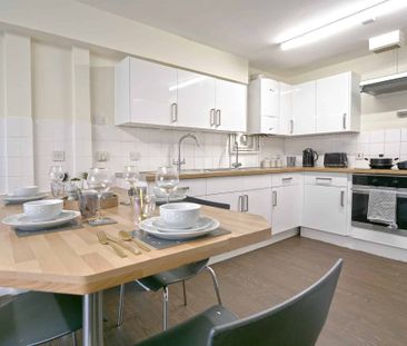 1 Bedroom Apartment - Photo 6