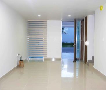 Casa en Renta, C. Diamante N.4, Fracc. Arboledas del Pedregal, Pueb... - Photo 5