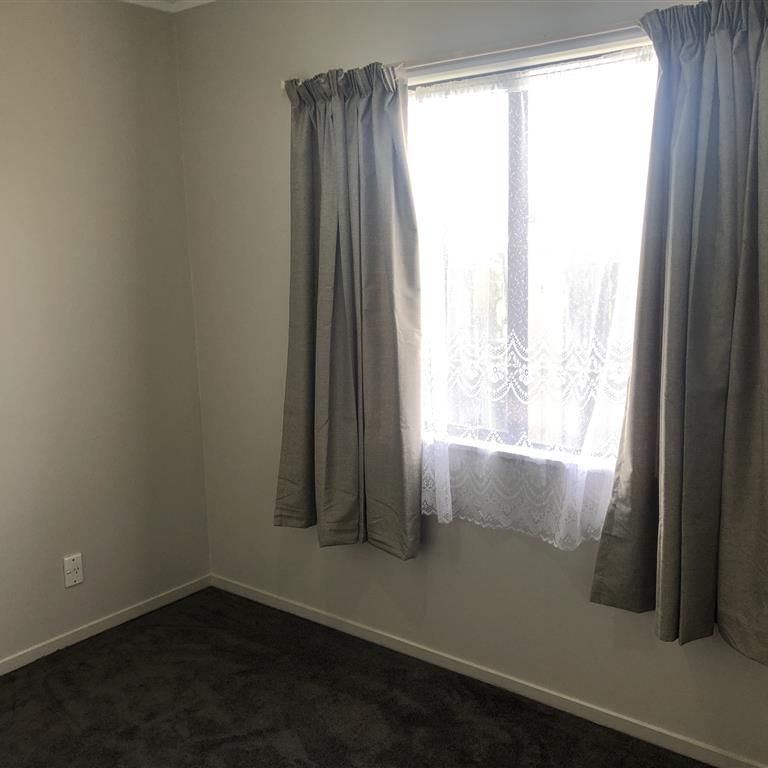 Unit 2, 45 Templeton Place, Clendon Park, Auckland - Photo 1