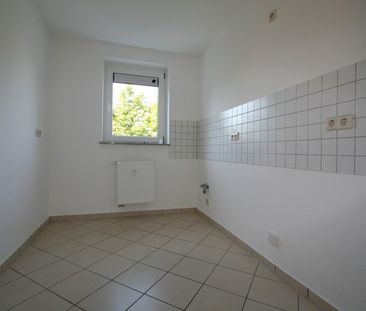 Traumhafte 4-Zimmer-Wohnung mit Balkon und hochwertiger Ausstattung - Foto 2