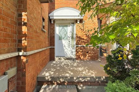 For Lease - 427 Ravineview Way, Oakville, Ontario - Photo 2