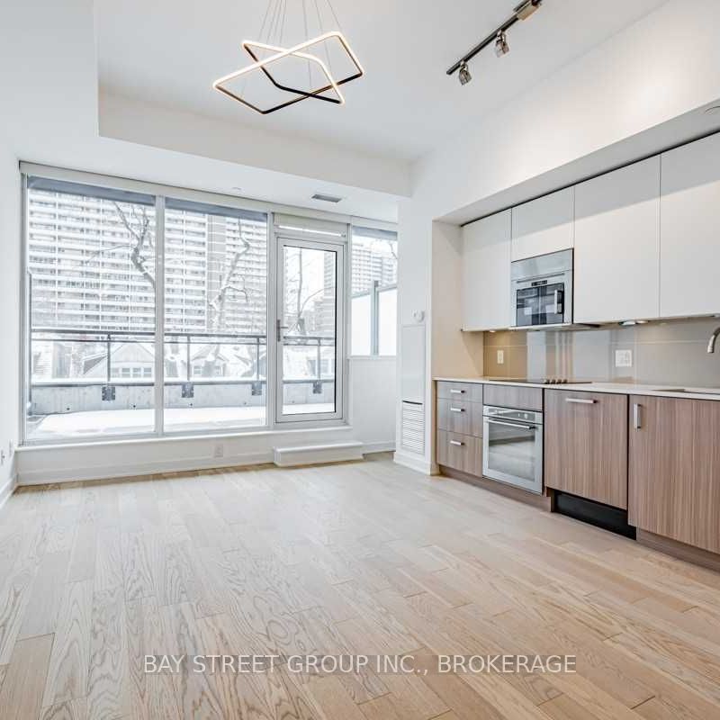 For Lease - 17 Dundonald Street Unit# 304, Toronto, Ontario - Photo 1