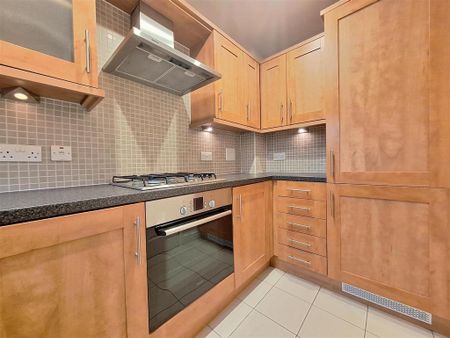 2 bedroom terraced house to rent - Photo 5