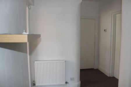 Myers Road West, Liverpool, L23 - Photo 5