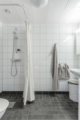 Valsta Gårdsväg, Märsta - Foto 1