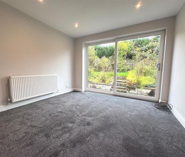 3 bedroom detached bungalow to rent - Photo 6