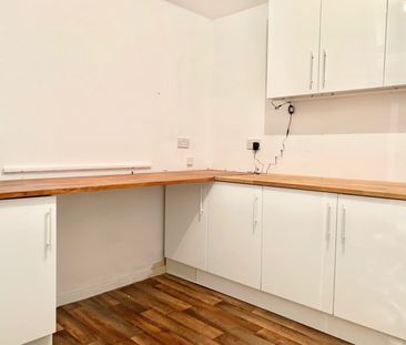 Windsor Street, Beeston, NG9, Nottingham - Photo 1