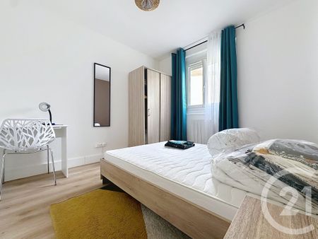 Location Appartement 4 pièces 75m² ST ANDRE LES VERGERS 10120 - Photo 4