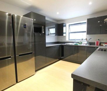 1 bedroom property to rent - Photo 6