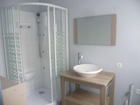 Location Appartement 2 pièces 37m² ST OMER 62500 - Photo 4