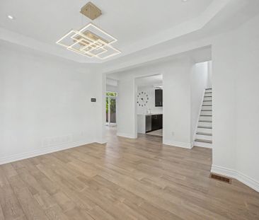 For Lease - 149 Deerwood Crescent, Richmond Hill, Ontario - Photo 3