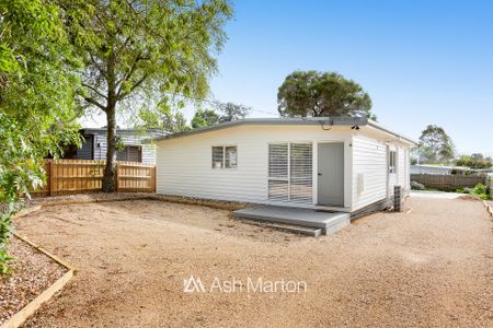 9 Coprosma Avenue, Frankston, VIC 3199 - Photo 4