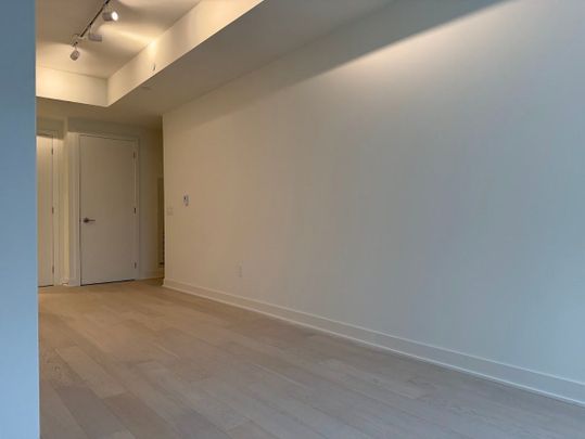 For Lease - 11 Yorkville Avenue Unit# 1514, Toronto, Ontario - Photo 1