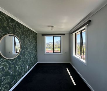 Views, Sun and Privacy! - Photo 1