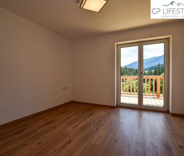 Top-Lage: Exklusive Dachgeschosswohnung in sonniger Ruhelage - Photo 4