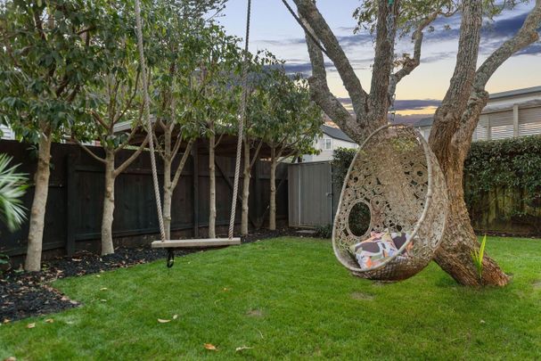 Executive Home: Your Beachside Retreat - Photo 1