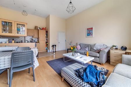 3 bed retail property (high street) to rent in Osborne Terrace, Newcastle Upon Tyne, NE2 - Photo 2