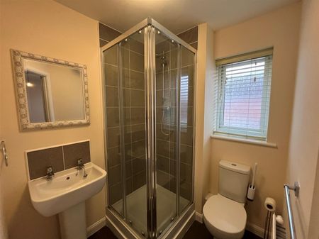 Slingsby Gardens, Hayward Village, Weston-Super-Mare - Photo 4