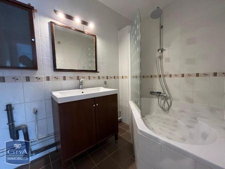 Location Appartement 4 pièces 76m² BOURGES 18000 - Photo 4