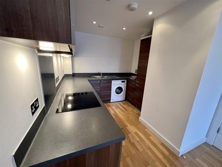 386 London Road - Photo 2