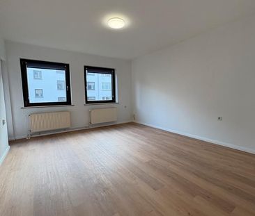 Bremen-Neustadt: WG Neugründung in 3 Zimmer Wohnung mit Balkon! - Foto 1