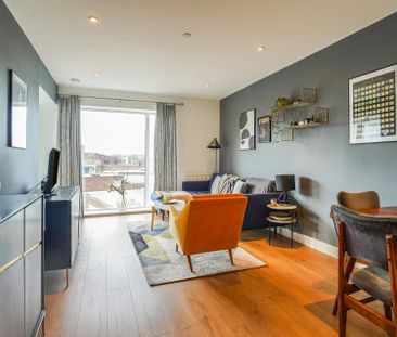 Flat to rent - 290 Camberwell Road, London, SE5 - Photo 2