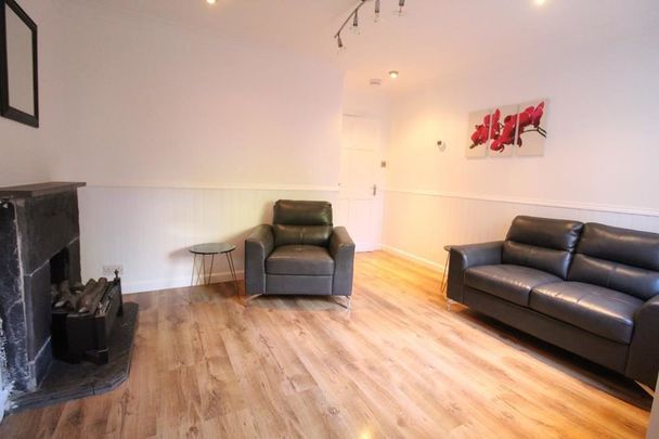 Elmbank Terrace, Ground Right, AB24 - Photo 1