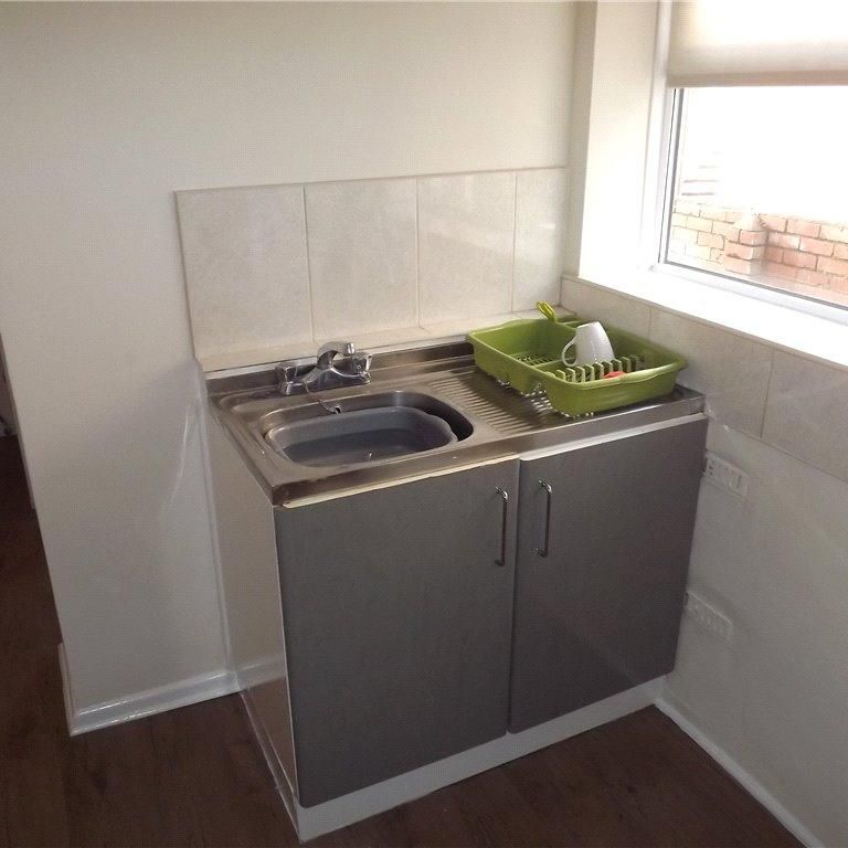 1 bedroom apartment to rent - Photo 1