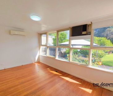 Practical Family Living – 3 Bedrooms, Pergola & Ample Parking - Photo 3