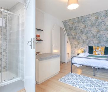 3 Bed Terraced House, Ambergate Street, SE17 - Photo 6