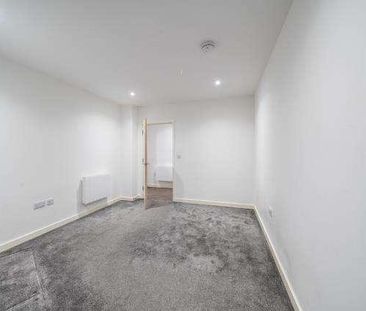 London, London, N20 - Photo 5