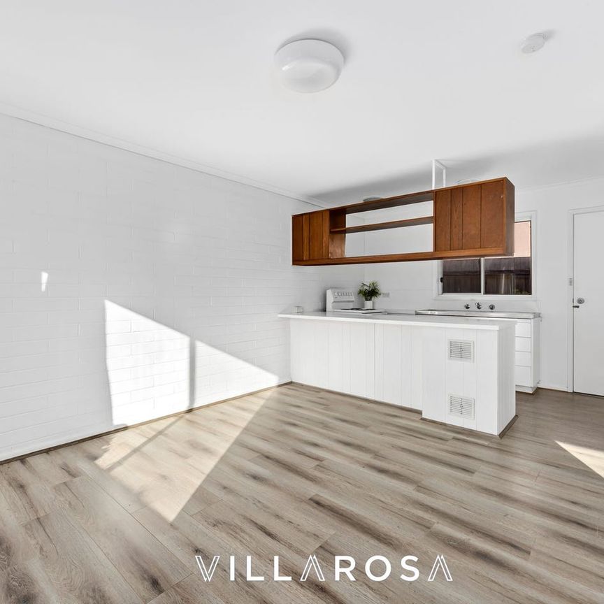 Perfect location - Photo 1