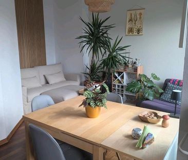 2 room Apt., Balcony, furnished, free 15.10. - Photo 1