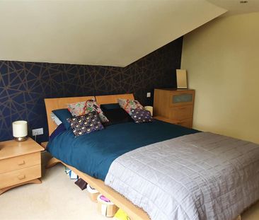 4 bedroom detached house to rent - Photo 5