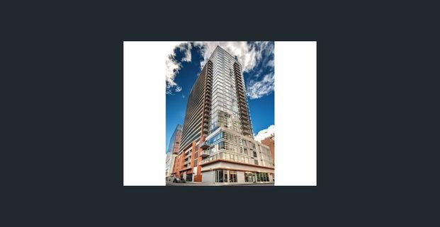 Fully Furnished 2 Bedrooms, 2 Bathrooms in the Heart of Melbourne CBD - Photo 1