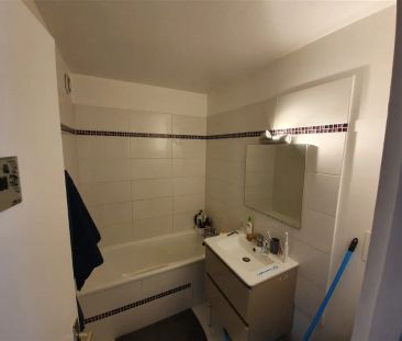 Location appartement 1 pièce - 29.2m² à Lille (59260) - Photo 3